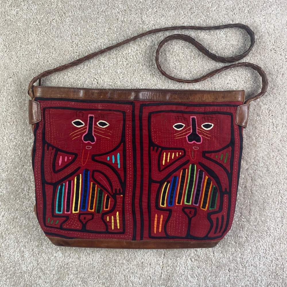 Vintage Valenzuela & Jensen Mola Folk Art Leather Crossbody Bag Colombia Red